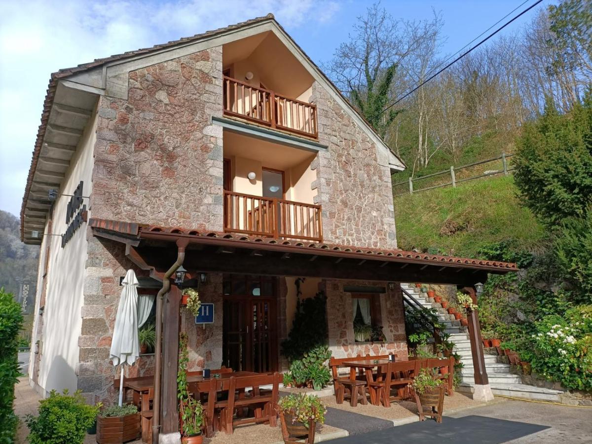 Hotel La Salmonera Caño Esterno foto